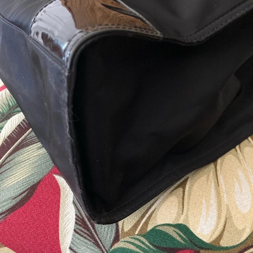 Tory Burch Ella Black Patent leather & Nylon Tote - Picture 7 of 10